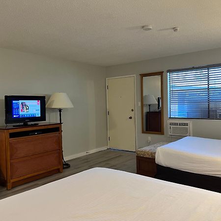 Vip Motel Parksville Esterno foto