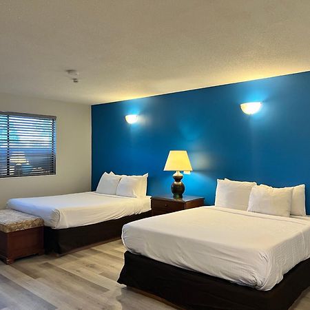 Vip Motel Parksville Esterno foto
